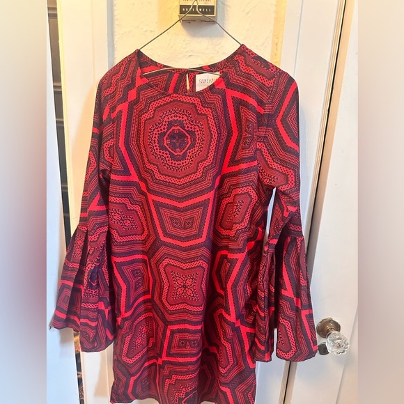 Compania Fantastica Red & Navy Geometric Bell Sleeve Tunic Dress Size Medium - Picture 3 of 3